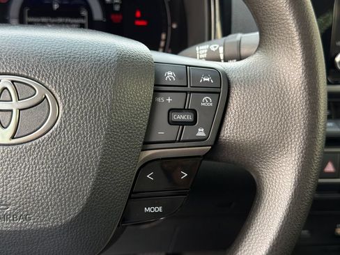 Used 2025 Toyota Camry LE FWD image 24