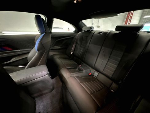 Used 2024 BMW M2 w/ Lighting Package RWD image 27