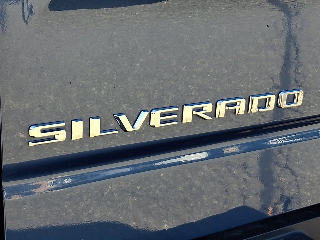 Used 2024 Chevrolet Silverado 1500 LT AWD/4WD image 33