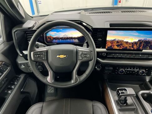 New 2026 Chevrolet Silverado 1500 High Country w/ Technology Package AWD/4WD image 11