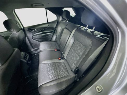 Used 2022 Chevrolet Equinox LT w/ LPO, Floor Liner Package FWD image 27
