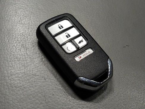 Used 2022 Honda Pilot EX-L image 32