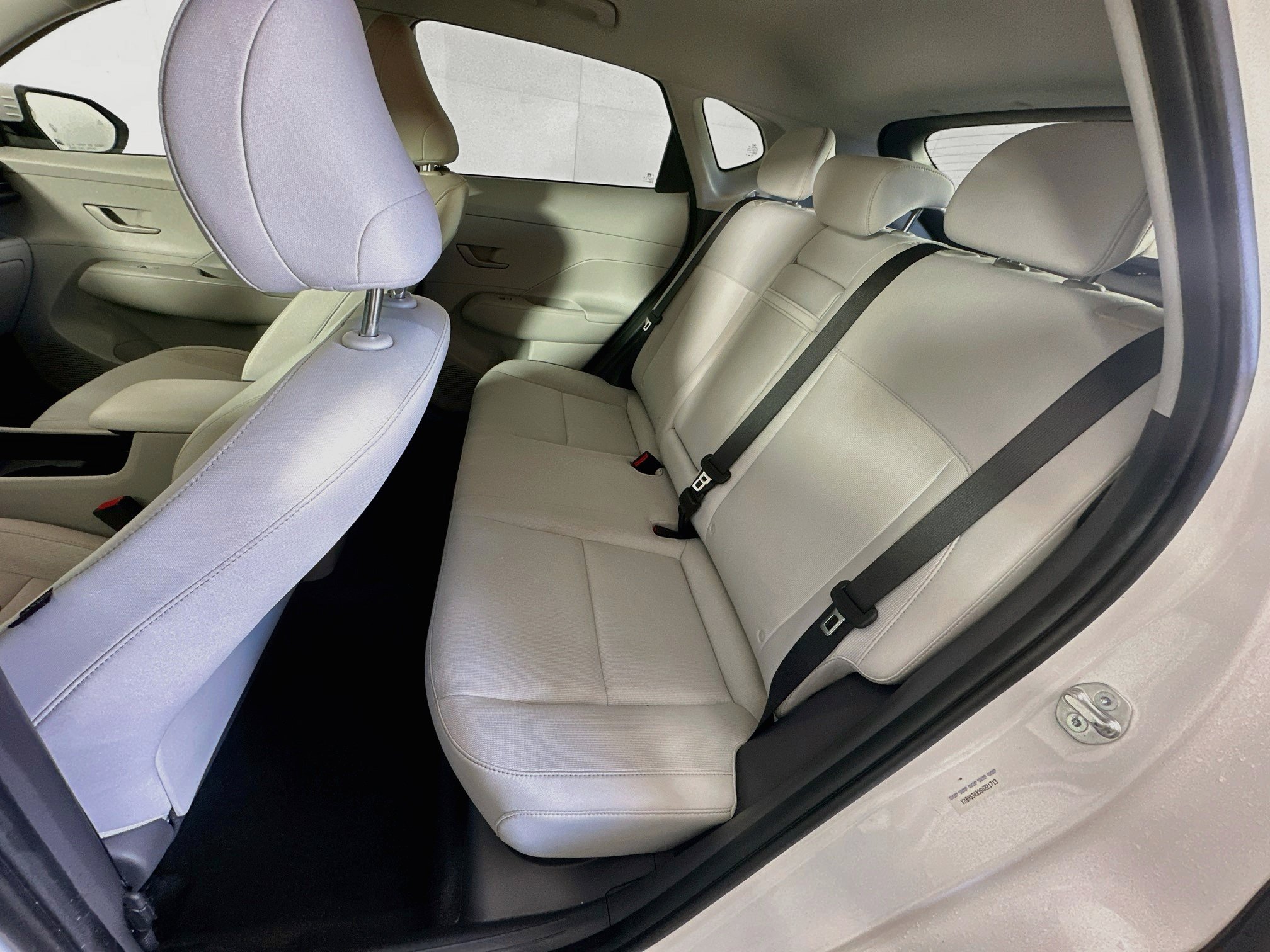 Used 2025 Hyundai Kona SEL FWD image 28