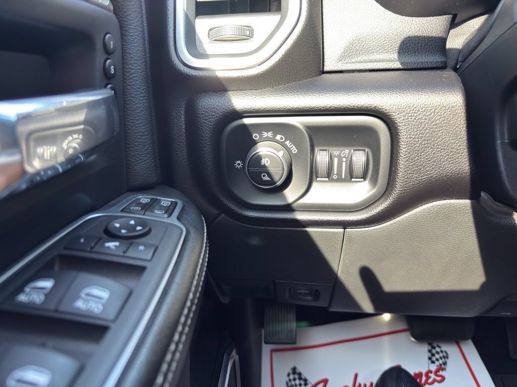 Used 2024 RAM 3500 Laramie w/ Safety Group AWD/4WD image 22