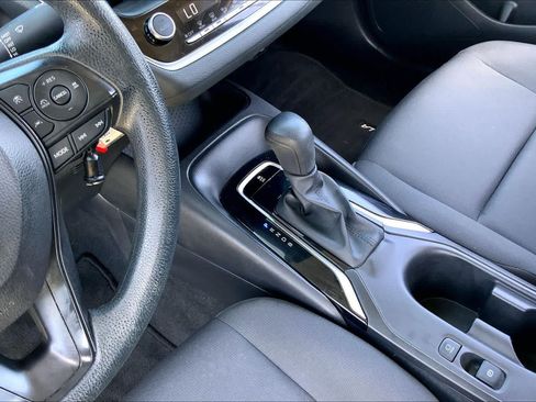 Used 2024 Toyota Corolla LE FWD image 16