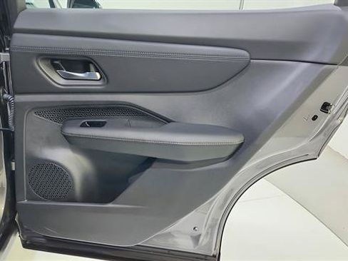 Certified 2024 Nissan Ariya AWD image 28