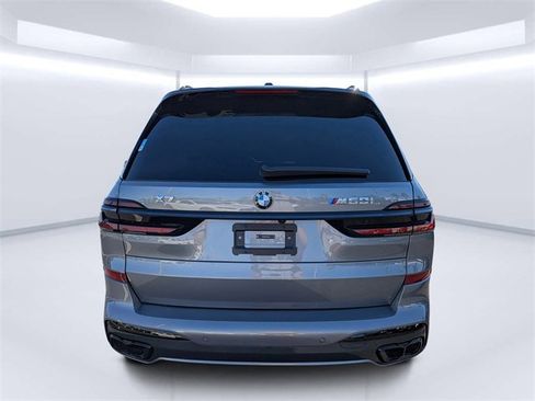 Used 2025 BMW X7 M60i w/ Executive Package image 4