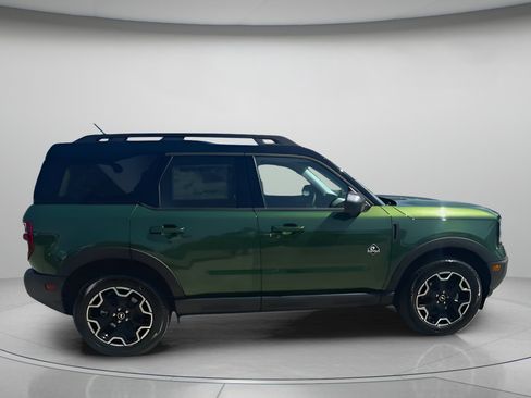 New 2025 Ford Bronco Sport Outer Banks w/ Outer Banks Tech Package+ image 35