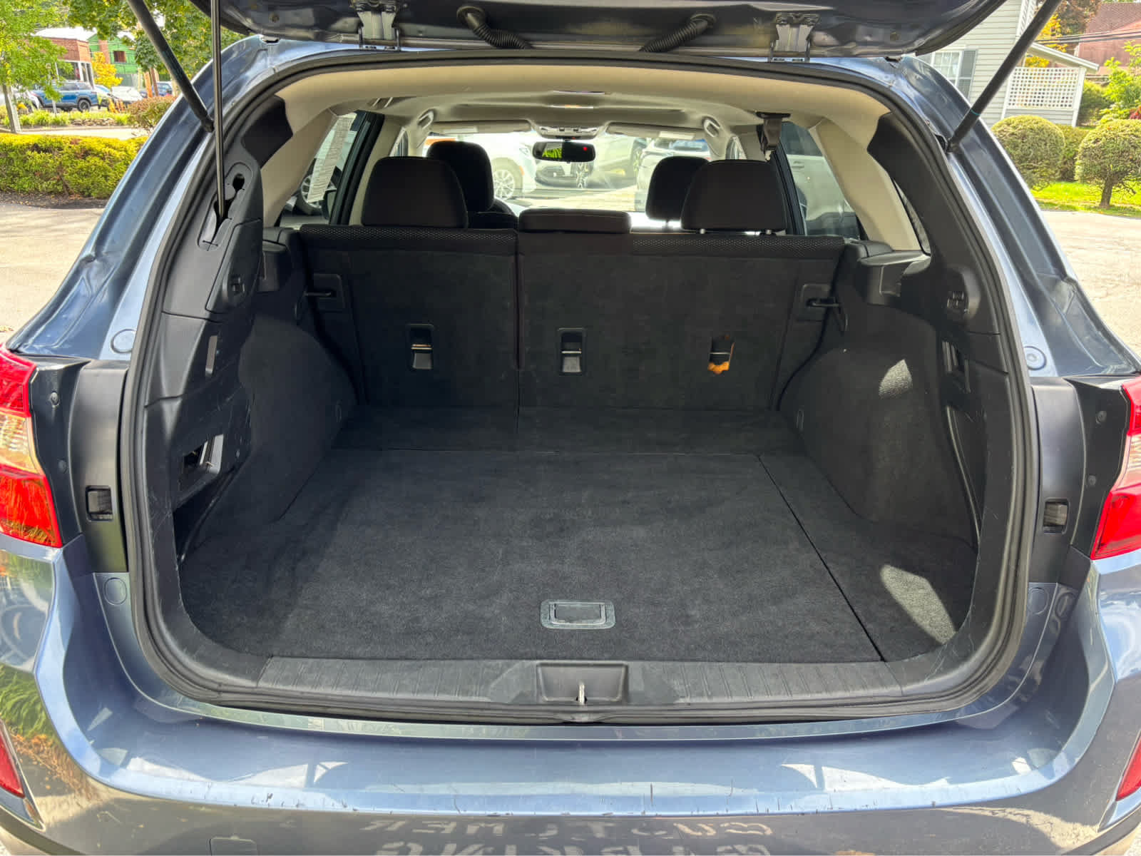 Used 2016 Subaru Outback 2.5i Premium AWD/4WD image 30