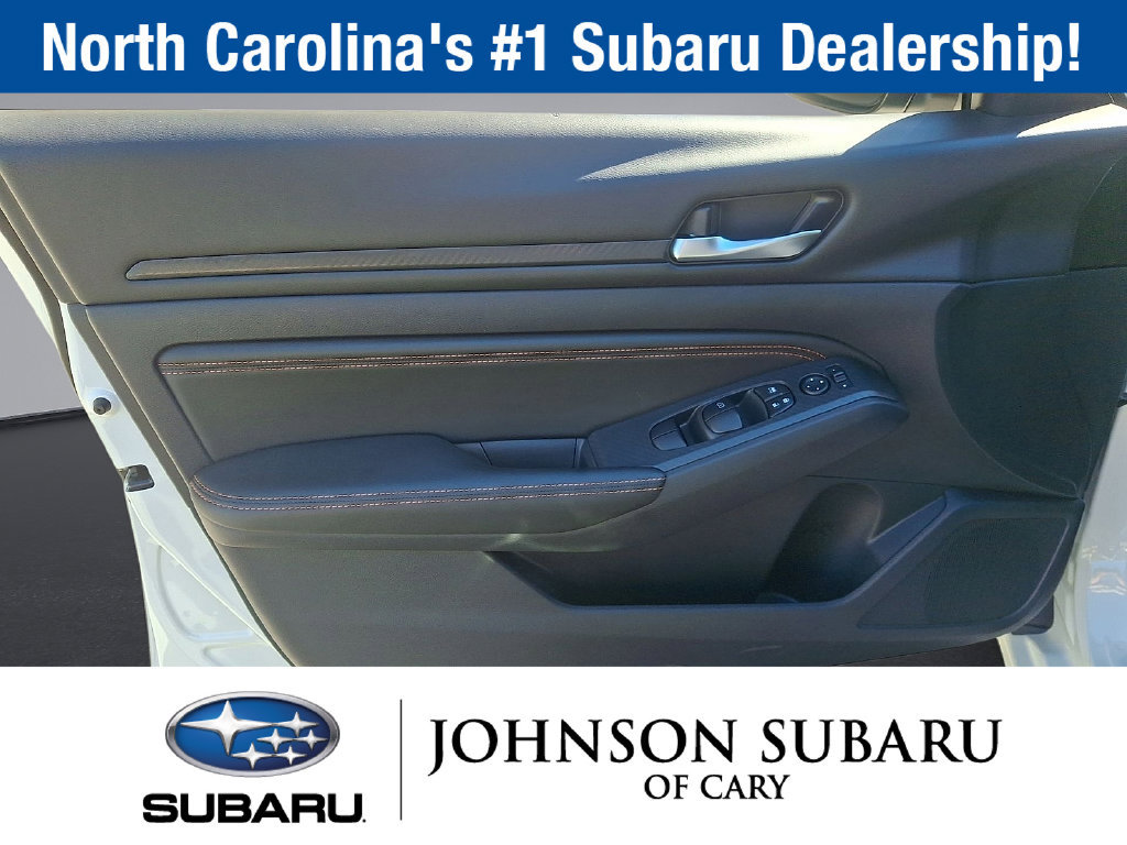 Used 2020 Nissan Altima 2.5 SR FWD image 11