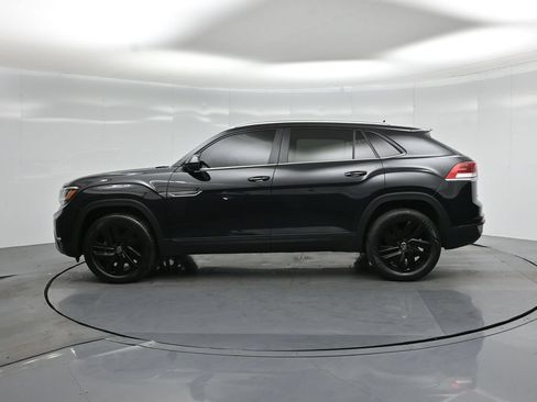 Used 2023 Volkswagen Atlas Cross Sport SE w/ Black Wheel Package AWD/4WD image 28