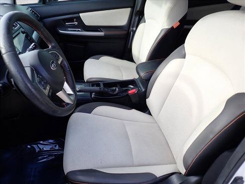 Used 2016 Subaru Crosstrek 2.0i Premium AWD/4WD image 11