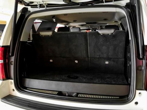 Used 2019 Chevrolet Tahoe LT AWD/4WD image 9