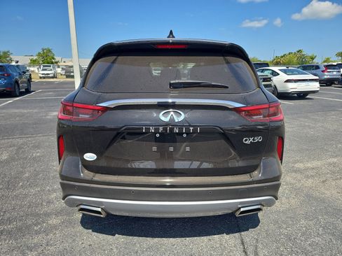 Used 2023 INFINITI QX50 Pure FWD image 5