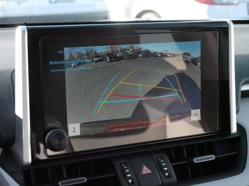 Certified 2025 Toyota RAV4 XLE Premium image 29