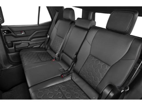 Used 2025 Toyota 4Runner Platinum AWD/4WD image 12
