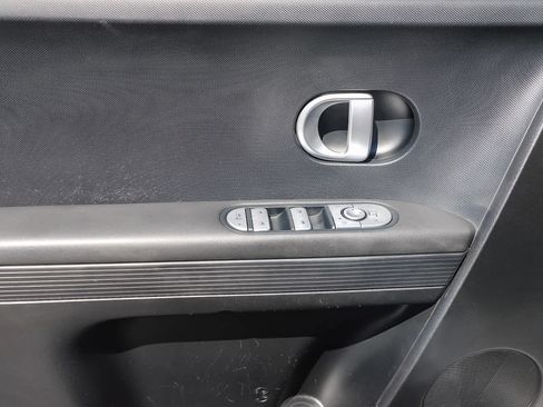 Used 2024 Hyundai Ioniq 5 SEL RWD image 21