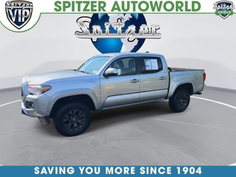 Used 2023 Toyota Tacoma SR5 AWD/4WD image 5