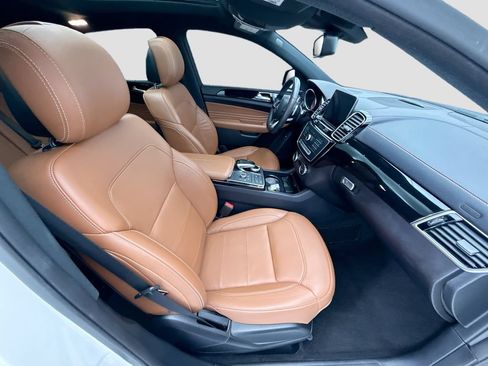 Used 2019 Mercedes-Benz GLE 43 AMG 4MATIC Coupe image 19
