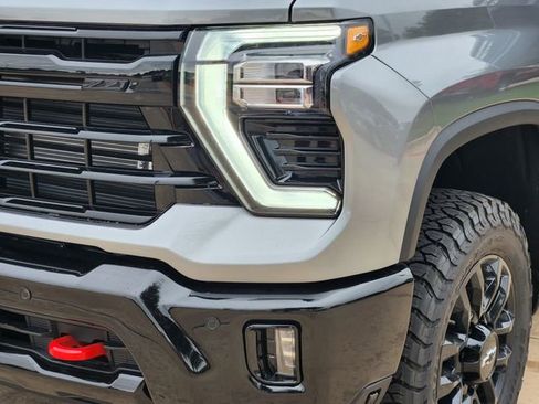 New 2026 Chevrolet Silverado 2500 LTZ w/ Trail Boss Package AWD/4WD image 17