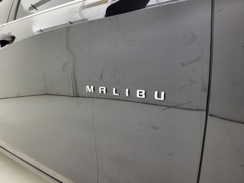 Used 2023 Chevrolet Malibu LT image 21