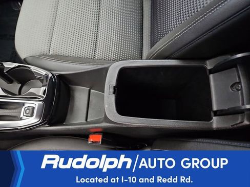 Used 2025 Chevrolet Trax LT FWD image 27