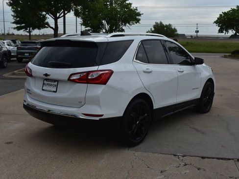 Used 2020 Chevrolet Equinox LT w/ Sport Edition FWD image 5