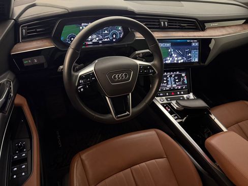 Certified 2023 Audi e-tron Premium w/ Convenience Plus Package AWD/4WD image 4