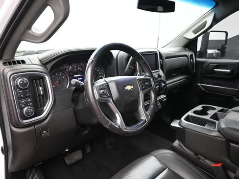 Used 2023 Chevrolet Silverado 2500 LTZ AWD/4WD image 5
