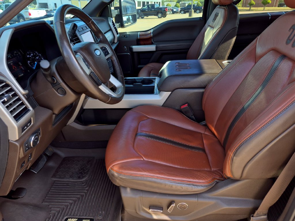 Used 2021 Ford F250 King Ranch w/ King Ranch Ultimate Package AWD/4WD image 36
