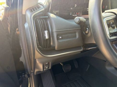 Used 2026 Nissan Armada SV AWD/4WD image 26