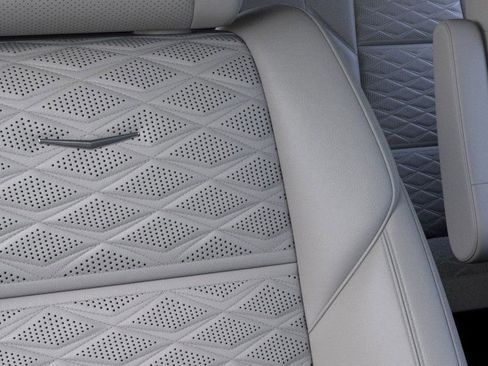 New 2026 Cadillac Escalade Platinum Sport w/ LPO, Floor Liner Package image 21