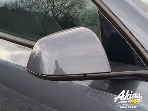 Used 2023 Tesla Model Y Long Range image 11