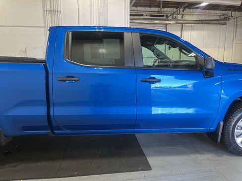 Certified 2024 Chevrolet Silverado 1500 Custom w/ LPO, Dark Essentials Package AWD/4WD image 37
