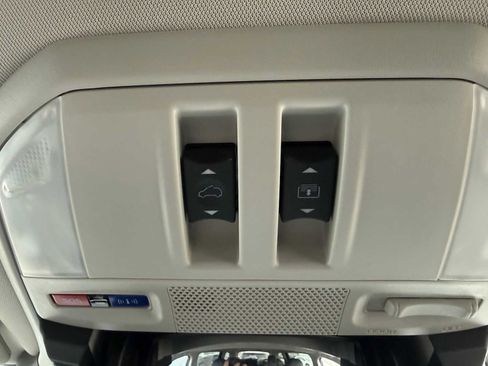 New 2026 Subaru Ascent Limited image 24