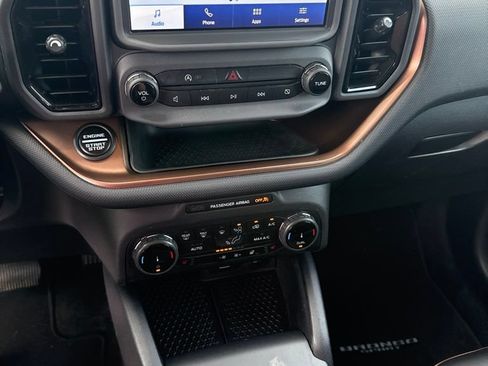 Used 2024 Ford Bronco Sport Outer Banks AWD/4WD image 4