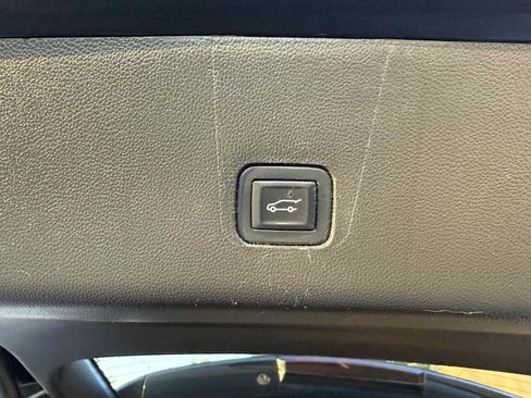 Used 2018 Chevrolet Traverse High Country w/ LPO, Cargo Package AWD/4WD image 71