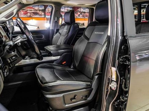 Used 2023 RAM 3500 Laramie image 32