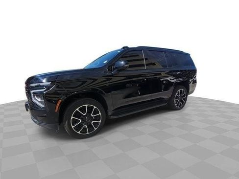 Used 2025 Chevrolet Tahoe RST w/ Comfort Package AWD/4WD image 4