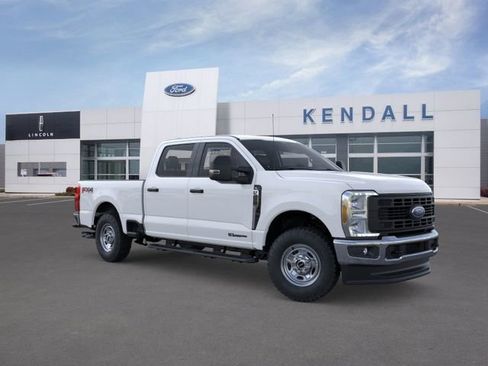 New 2026 Ford F250 XL w/ XL Off-Road Package AWD/4WD image 7
