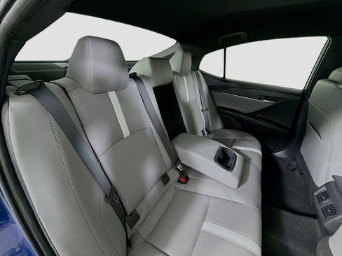 Used 2025 Toyota Camry SE w/ Convenience Package FWD image 25