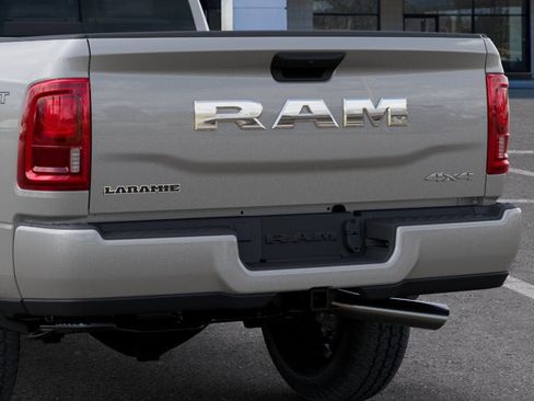 New 2026 RAM 2500 Laramie w/ Sport Appearance Package AWD/4WD image 44