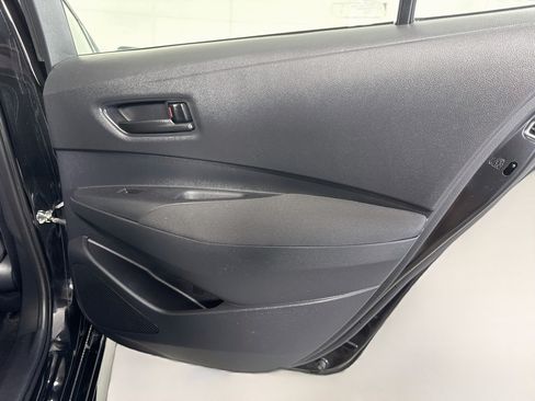 Used 2023 Toyota Corolla LE FWD image 27