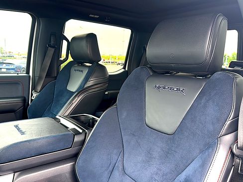 Used 2022 Ford F150 Raptor w/ Raptor 37 Performance Package AWD/4WD image 14