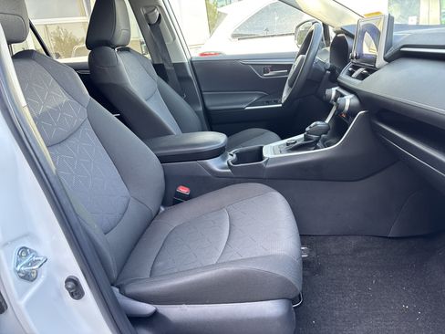 Used 2020 Toyota RAV4 XLE Premium w/ All Weather Liner Package AWD/4WD image 27