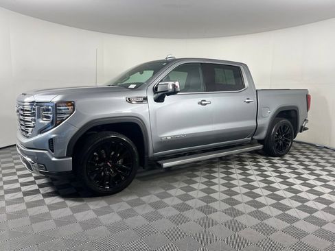 Certified 2025 GMC Sierra 1500 Denali w/ Denali Reserve Package AWD/4WD image 12