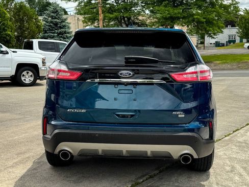 Used 2020 Ford Edge SEL w/ Cold Weather Package AWD/4WD image 3