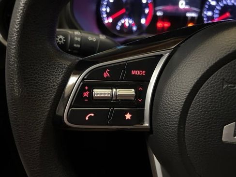 Used 2024 Kia Forte LXS image 32