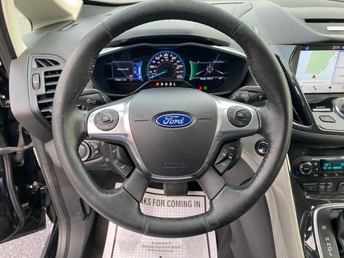 Used 2016 Ford C-MAX Energi SEL w/ Equipment Group 302A image 13