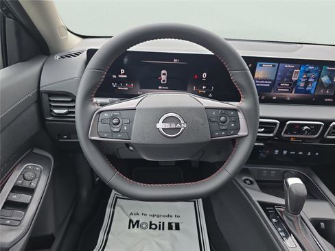 New 2026 Nissan Sentra SR w/ Floor Mat Package FWD image 14